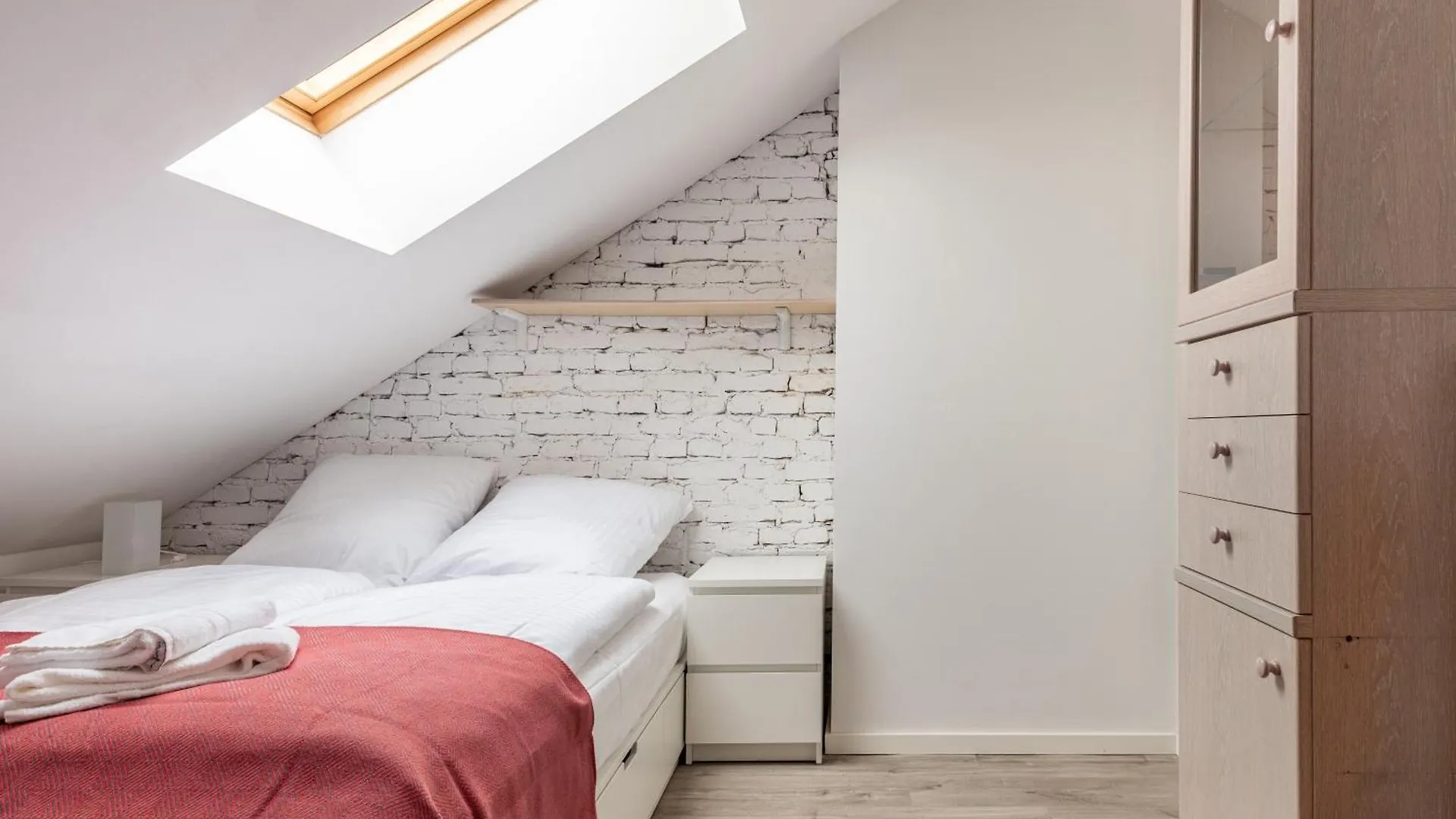 Mint Apartment Ueber Der Stadt Parken Kueche Wifi Berlin