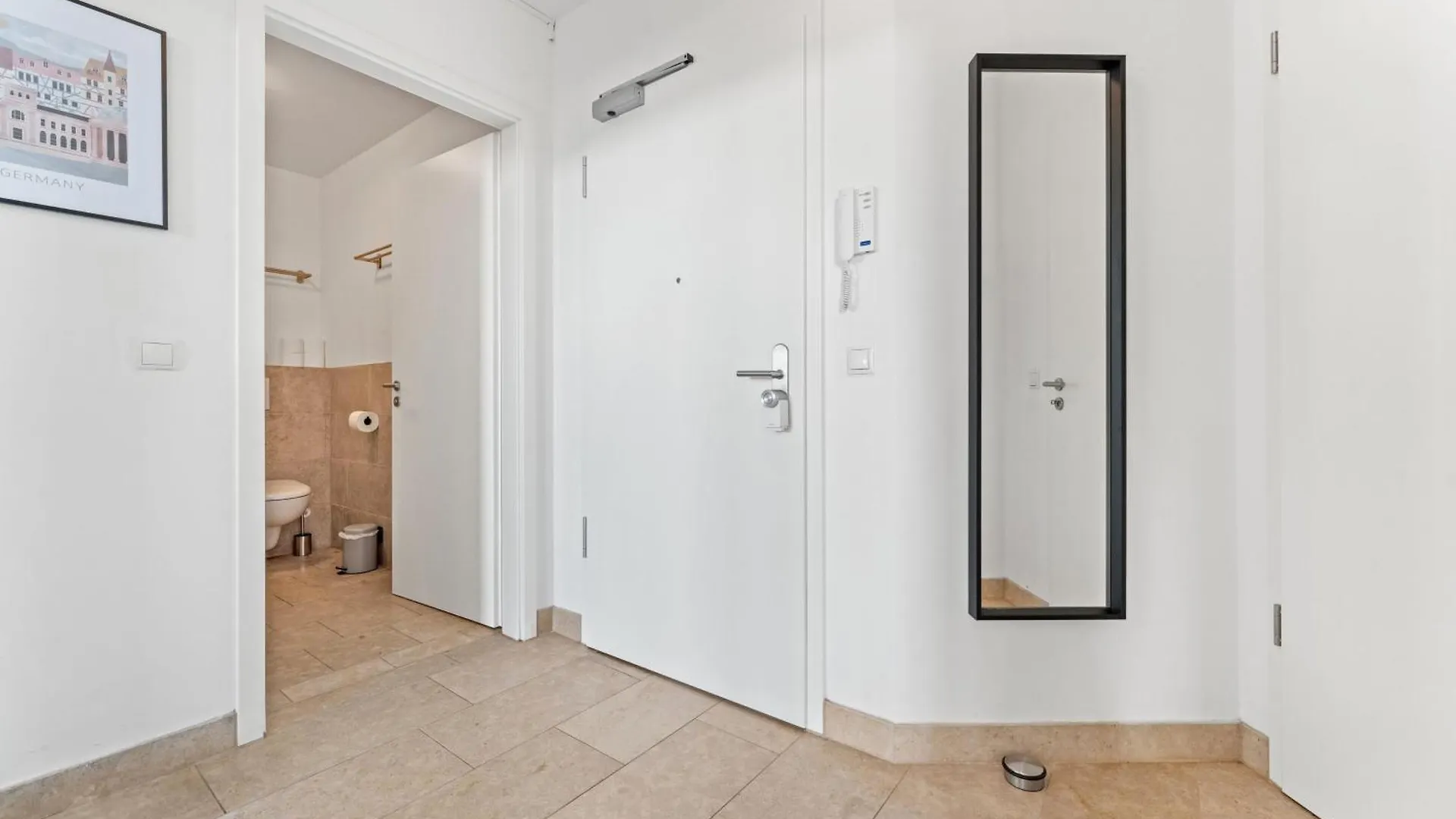 Mint Apartment Ueber Der Stadt Parken Kueche Wifi Berlin