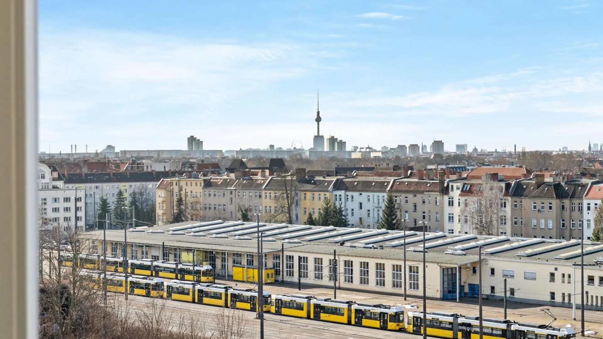 Mint Apartment Ueber Der Stadt Parken Kueche Wifi Berlin