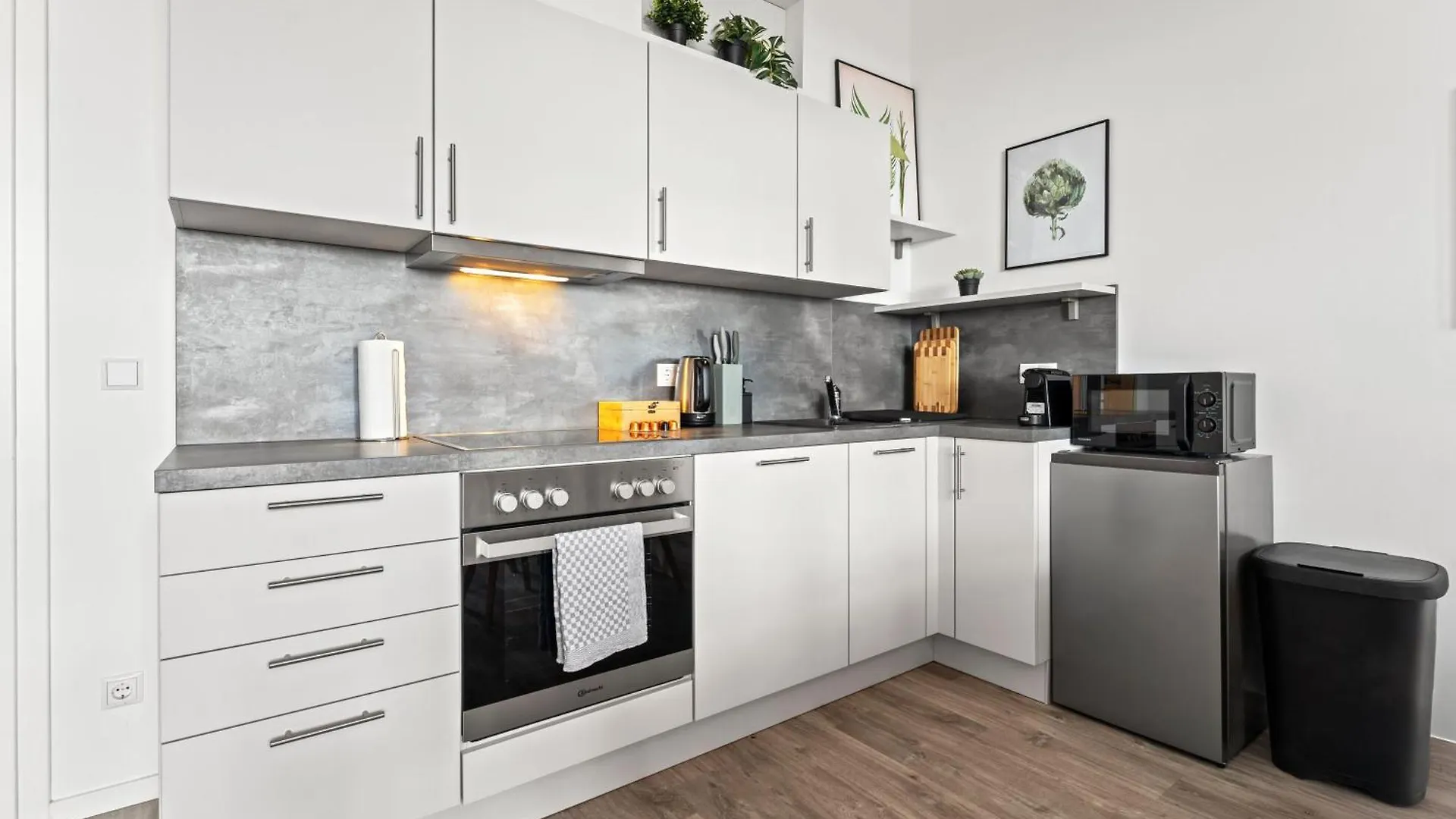 Mint Apartment Ueber Der Stadt Parken Kueche Wifi Berlin