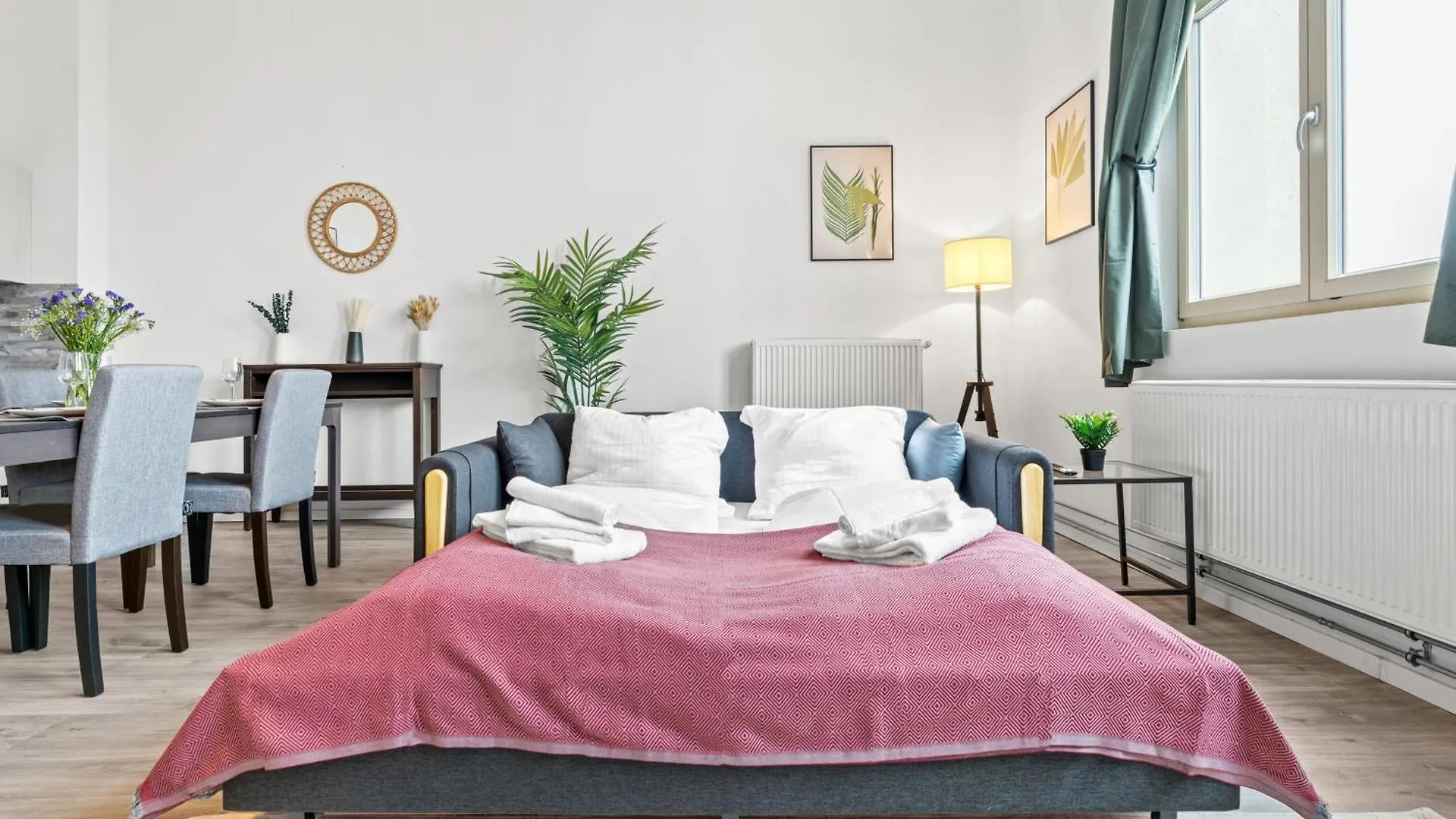 Mint Apartment Ueber Der Stadt Parken Kueche Wifi Berlin