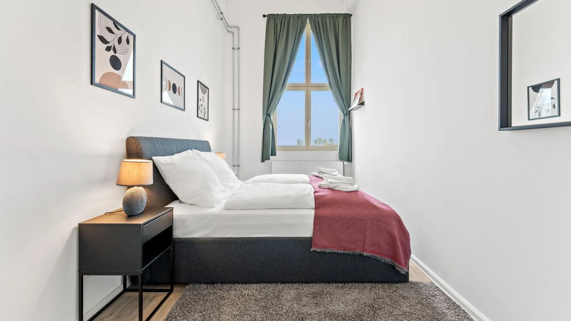 Mint Apartment Ueber Der Stadt Parken Kueche Wifi Berlin 0*,  Germany