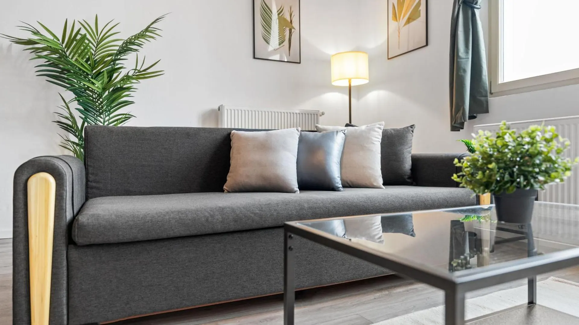 Mint Apartment Ueber Der Stadt Parken Kueche Wifi Berlin