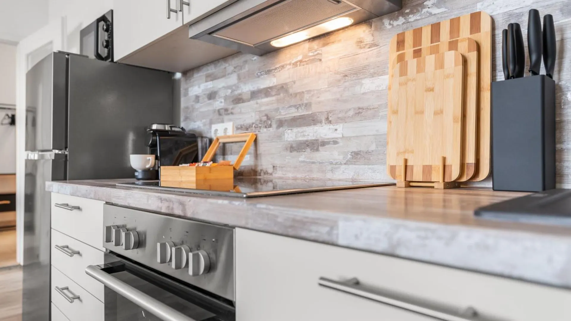 Mint Apartment Ueber Der Stadt Parken Kueche Wifi Berlin