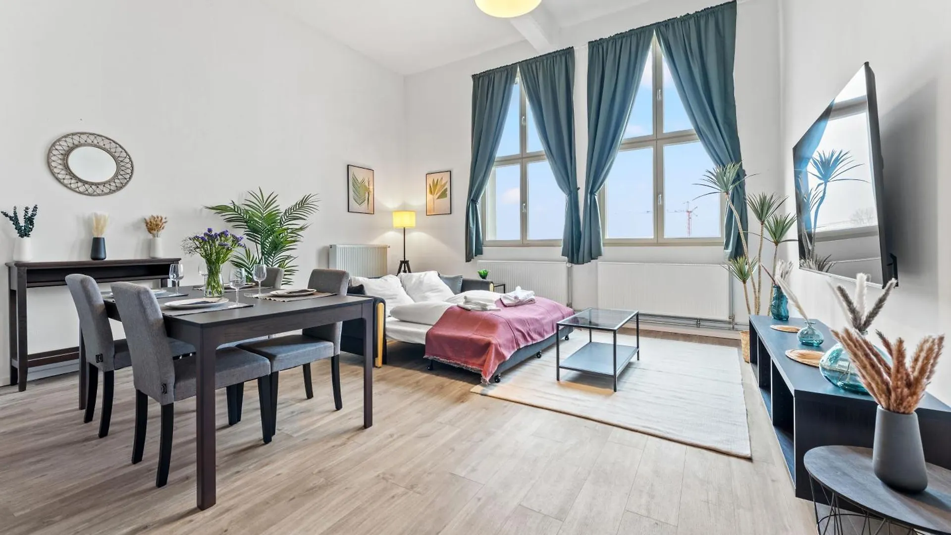 Mint Apartment Ueber Der Stadt Parken Kueche Wifi Berlin