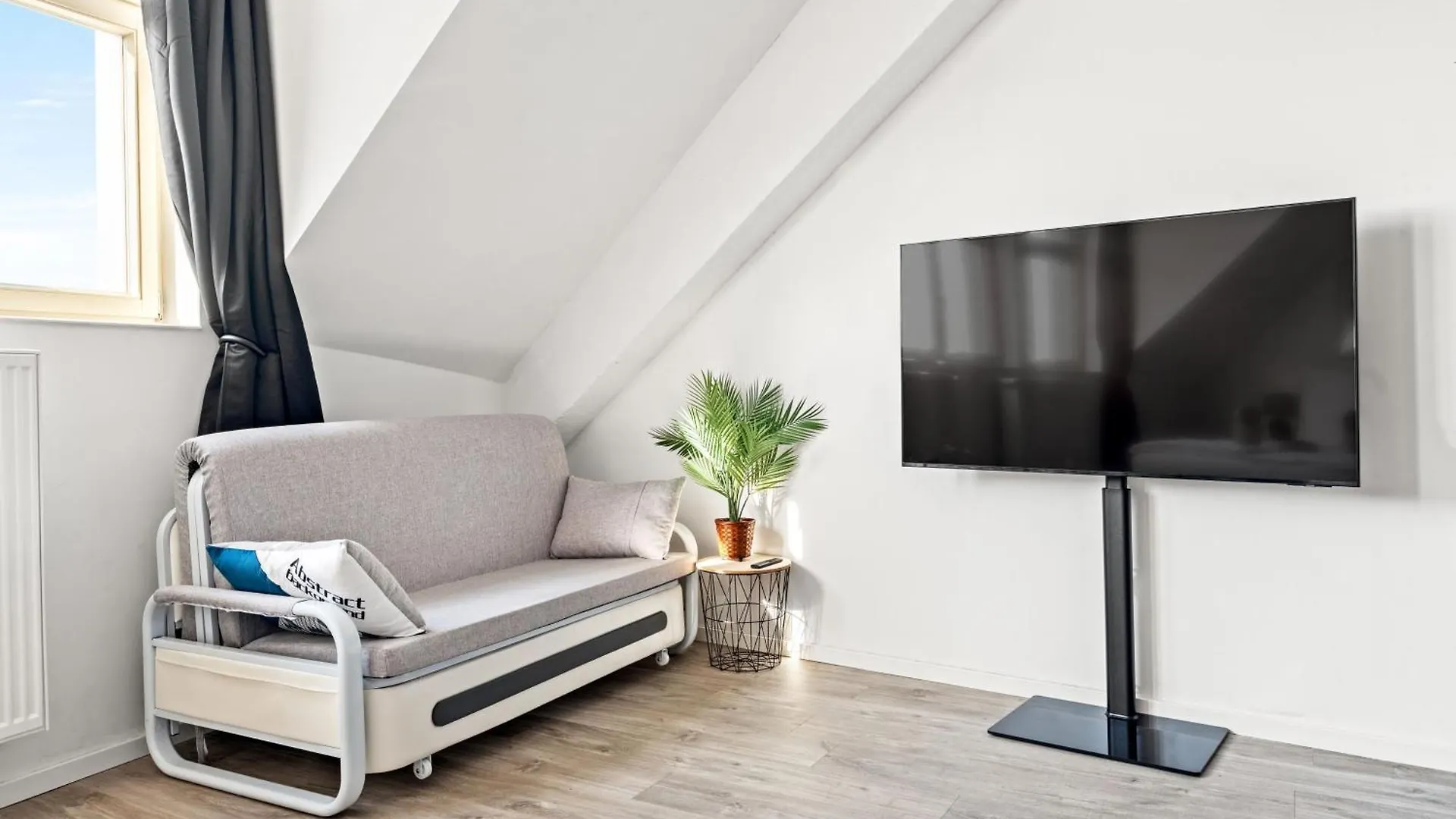 Mint Apartment Ueber Der Stadt Parken Kueche Wifi Berlin 0*,